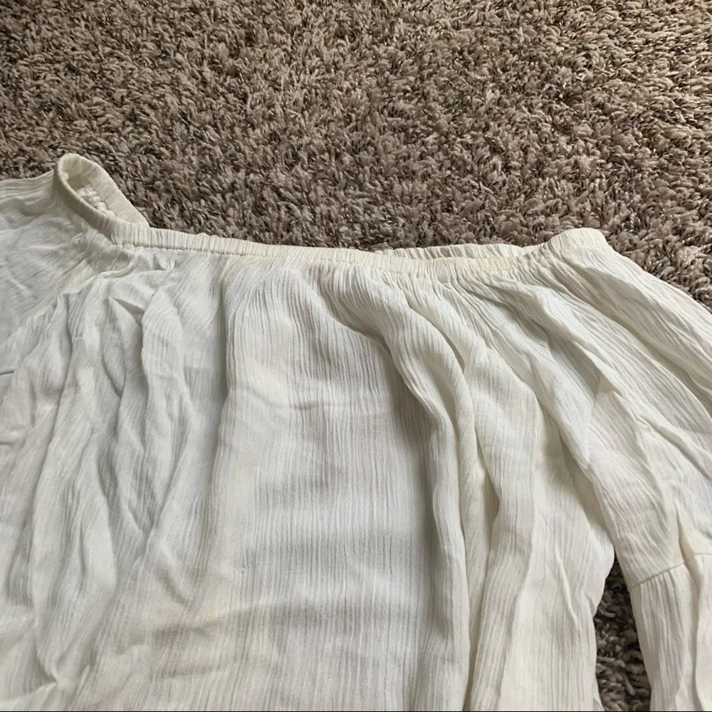 OFF THE SHOULDER BLOUSE - Picture 4 of 9